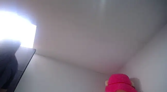 princehermosa44 online show from March 18, 2025, 3:42 pm