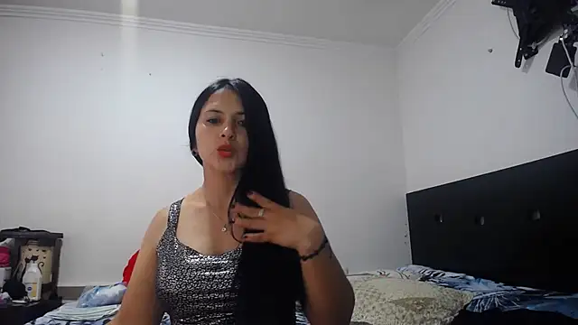 Snapshot of princehermosa44 chatting on May 17, 2026, 7:54 pm princehermosa44 online show from May 17, 2026, 7:54 pm