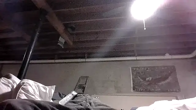 Snapshot of KinGKane84 chatting on December 26, 2024, 3:59 am KinGKane84 online show from December 26, 2024, 3:59 am