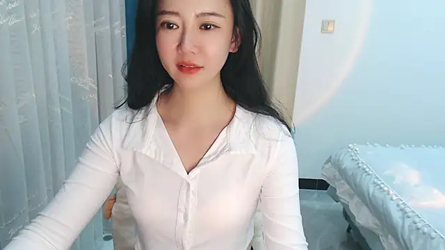 zoe-keke online show from January 2, 2025, 2:02 pm