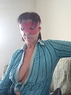 Vagabondainnamorata online show from March 20, 2025, 1:15 pm