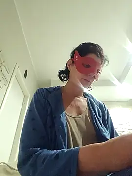 Vagabondainnamorata online show from December 22, 2025, 3:47 am