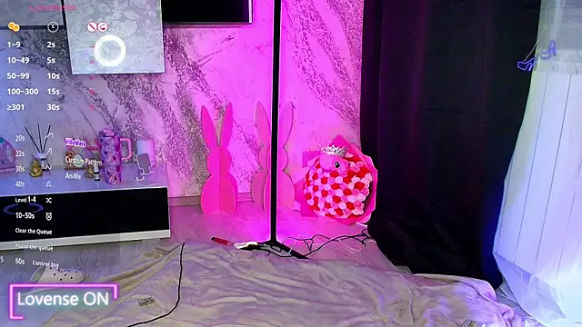 Snapshot of BellaaNoir chatting on April 2, 2026, 7:55 pm BellaaNoir online show from April 2, 2026, 7:55 pm