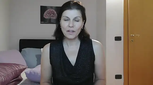 Snapshot of MISXY chatting on January 18, 2025, 9:34 pm MISXY online show from January 18, 2025, 9:34 pm