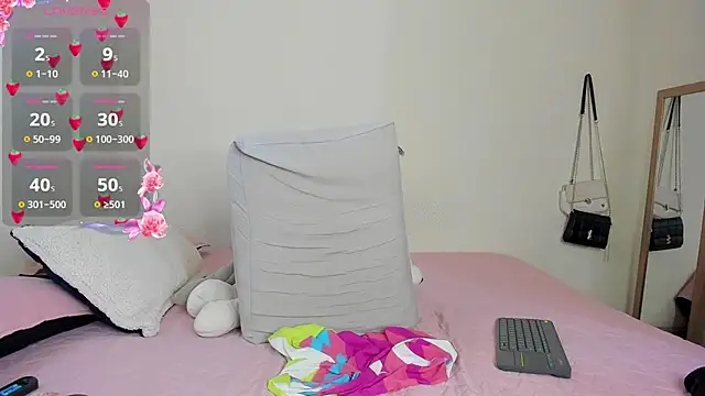 Hannah Baileyy online show from February 26, 2025, 12:36 pm