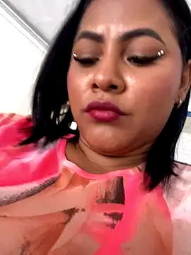 Snapshot of Madison-Diaz chatting on October 7, 2025, 4:15 pm Madison-Diaz online show from October 7, 2025, 4:15 pm