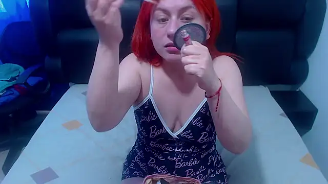 XxMiaSexxyHotxX online show from November 4, 2025, 1:43 pm