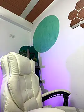 LollaByer online show from November 15, 2025, 11:10 pm