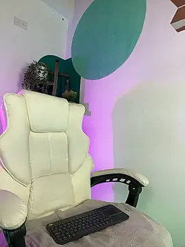 LollaByer online show from January 13, 2026, 7:08 pm