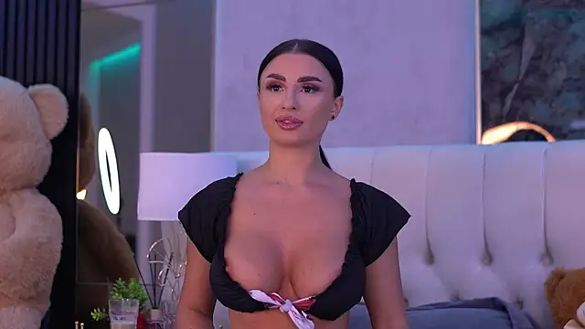 IsabelleHunt online show from September 27, 2025, 5:12 am
