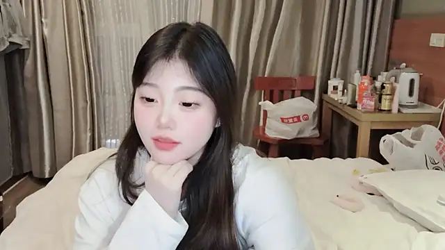 yangyang-1115 online show from February 16, 2025, 1:05 pm