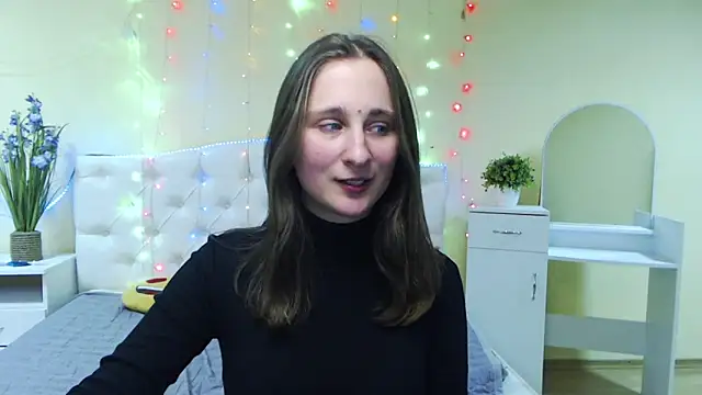 MichelLeee online show from January 20, 2025, 3:28 pm