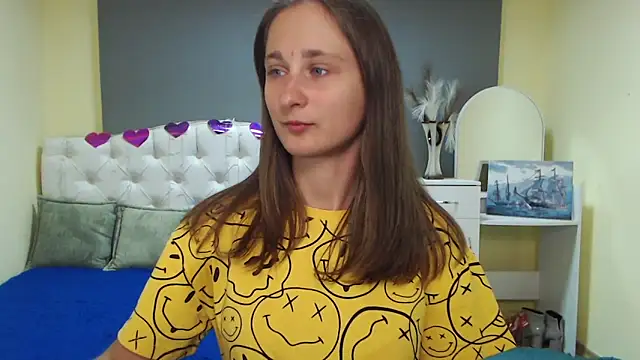 MichelLeee online show from September 17, 2025, 11:12 am