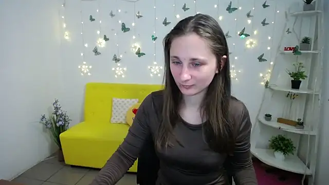 MichelLeee online show from March 23, 2026, 12:31 pm