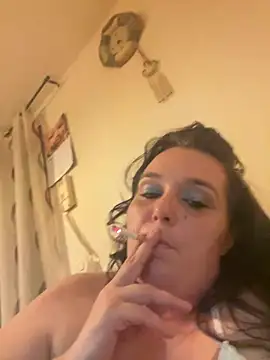 butterflyass900 online show from December 18, 2024, 5:21 pm