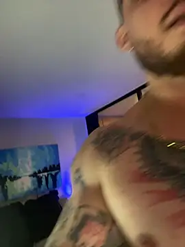 DimitriSullivan  online show from February 6, 2025, 7:02 am