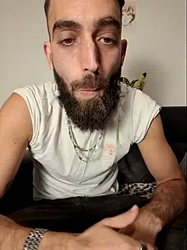 DaWoD030 online show from December 3, 2025, 6:39 pm