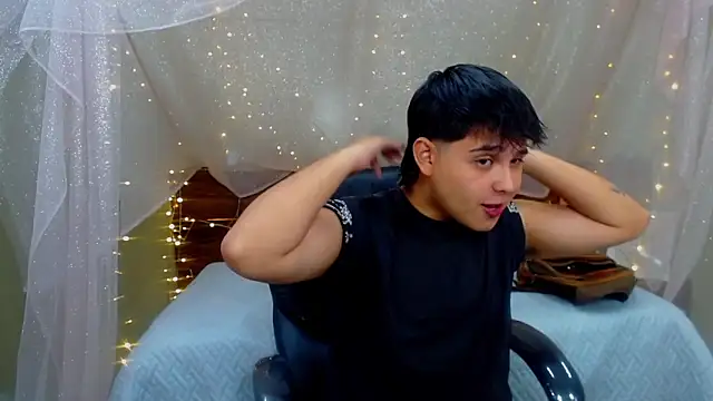 Snapshot of AndrewPherson chatting on March 8, 2025, 12:30 pm AndrewPherson online show from March 8, 2025, 12:30 pm