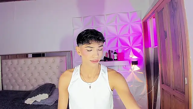 im sebaslopez online show from February 14, 2026, 6:54 am