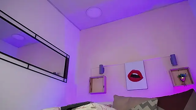 Aniie Doll online show from March 14, 2025, 12:54 am