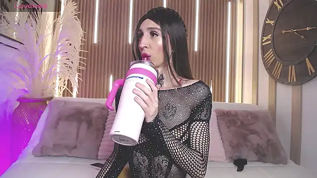 Aniie Doll online show from September 21, 2025, 9:16 pm