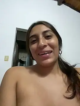 Snapshot of bigasssweet_2 chatting on February 6, 2025, 3:37 am bigasssweet 2 online show from February 6, 2025, 3:37 am