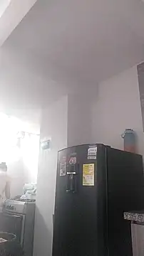 nicolle milf1978 online show from February 28, 2026, 12:06 pm