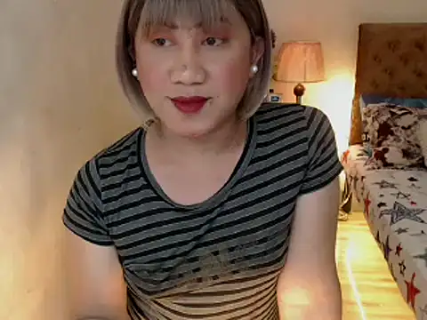 Snapshot of playtimesussy69 chatting on January 4, 2025, 11:33 am playtimesussy69 online show from January 4, 2025, 11:33 am