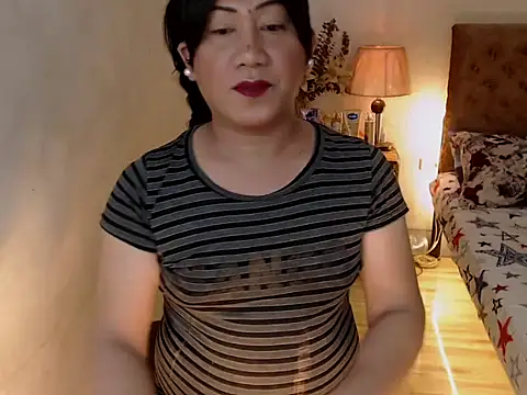 Snapshot of playtimesussy69 chatting on March 13, 2025, 12:35 pm playtimesussy69 online show from March 13, 2025, 12:35 pm