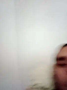 Snapshot of Lalokhalifo chatting on December 16, 2024, 5:59 am Lalokhalifo online show from December 16, 2024, 5:59 am