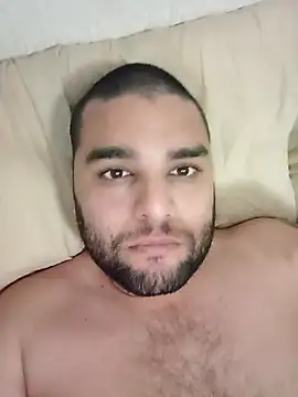 Snapshot of Lalokhalifo chatting on January 2, 2025, 3:05 am Lalokhalifo online show from January 2, 2025, 3:05 am