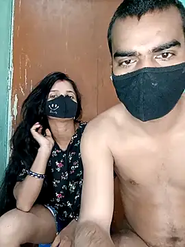 Suhani512 online show from November 13, 2025, 5:39 am