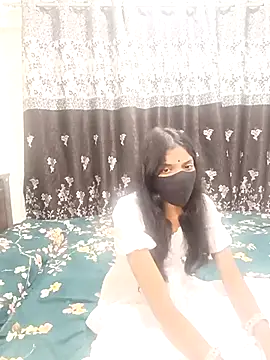 Snapshot of Cute-Bhavya chatting on February 16, 2025, 11:59 am Cute-Bhavya online show from February 16, 2025, 11:59 am