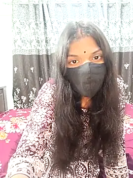Snapshot of Cute-Bhavya chatting on February 17, 2025, 10:29 am Cute-Bhavya online show from February 17, 2025, 10:29 am
