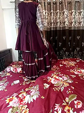Snapshot of Cute-Bhavya chatting on October 10, 2025, 11:09 am Cute-Bhavya online show from October 10, 2025, 11:09 am