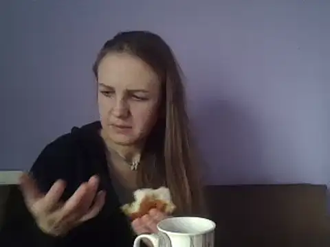 Snapshot of Milaniya261 chatting on February 8, 2025, 7:04 am Milaniya261 online show from February 8, 2025, 7:04 am