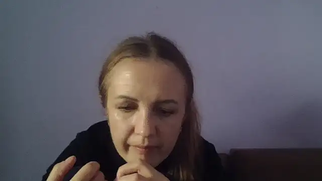 Snapshot of Milaniya261 chatting on November 12, 2025, 1:33 pm Milaniya261 online show from November 12, 2025, 1:33 pm