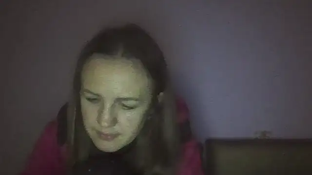 Snapshot of Milaniya261 chatting on November 13, 2025, 1:37 am Milaniya261 online show from November 13, 2025, 1:37 am