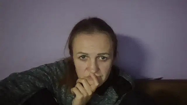 Snapshot of Milaniya261 chatting on November 15, 2025, 2:24 pm Milaniya261 online show from November 15, 2025, 2:24 pm