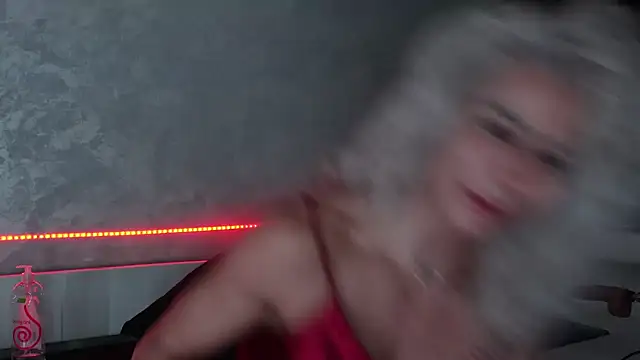 SquirtyFit Devil online show from December 25, 2024, 9:43 pm