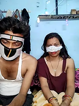 riyagupta5 online show from November 11, 2025, 5:35 pm