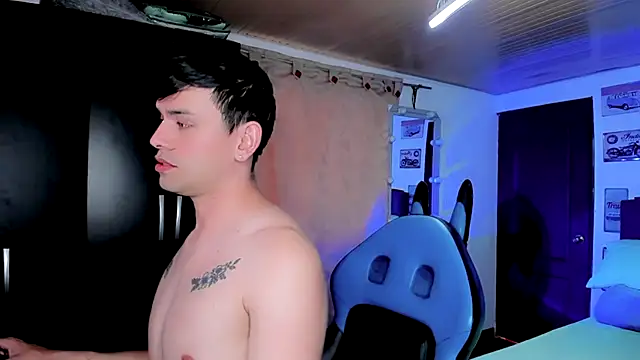 Snapshot of joe_jhon chatting on December 5, 2024, 2:44 pm joe jhon online show from December 5, 2024, 2:44 pm