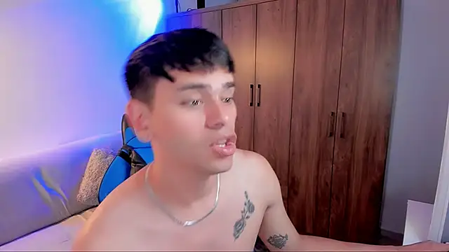 Snapshot of joe_jhon chatting on February 21, 2025, 12:28 pm joe jhon online show from February 21, 2025, 12:28 pm