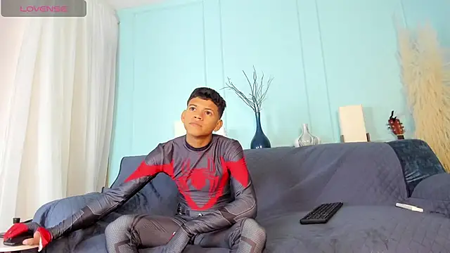 Jeffry wolvess online show from March 6, 2025, 1:03 pm