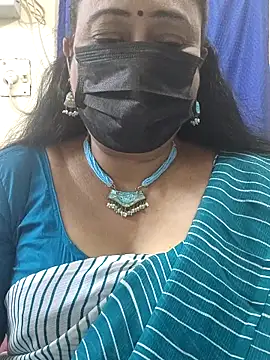 Snapshot of rekha_naier chatting on May 14, 2026, 5:53 pm rekha naier online show from May 14, 2026, 5:53 pm