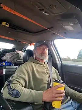 DatingProfile USA 43 str8 online show from October 8, 2025, 3:09 pm