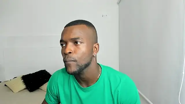 Dylan Taylor online show from February 6, 2025, 3:48 am