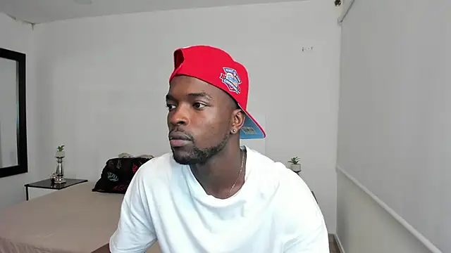 Dylan Taylor online show from February 17, 2025, 2:42 am