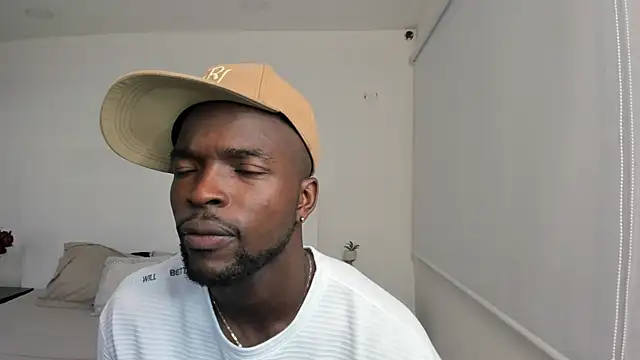 Dylan Taylor online show from February 23, 2025, 3:24 am