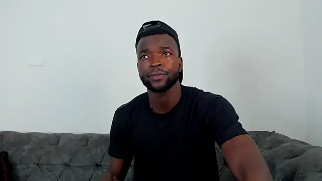 Dylan Taylor online show from October 13, 2025, 3:06 am